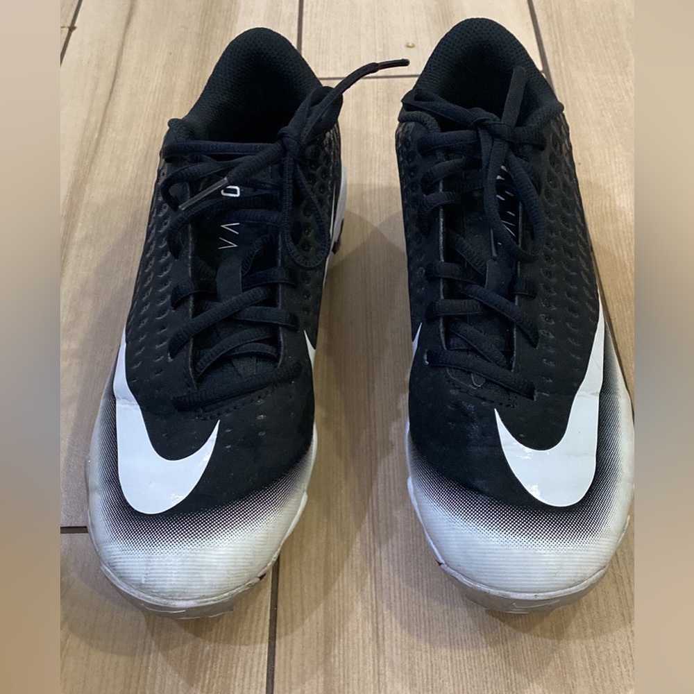 Nike Vapor Football Cleats Youth SZ 5 1/2